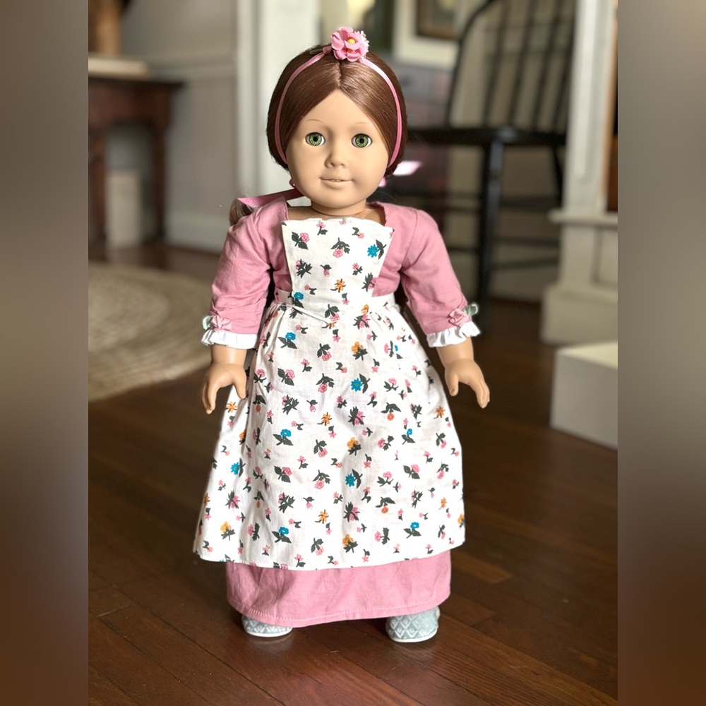 Felicity- American Girl Doll Pleasant Company with Clothing Collection